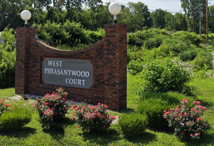 west pheasantwood ct sign